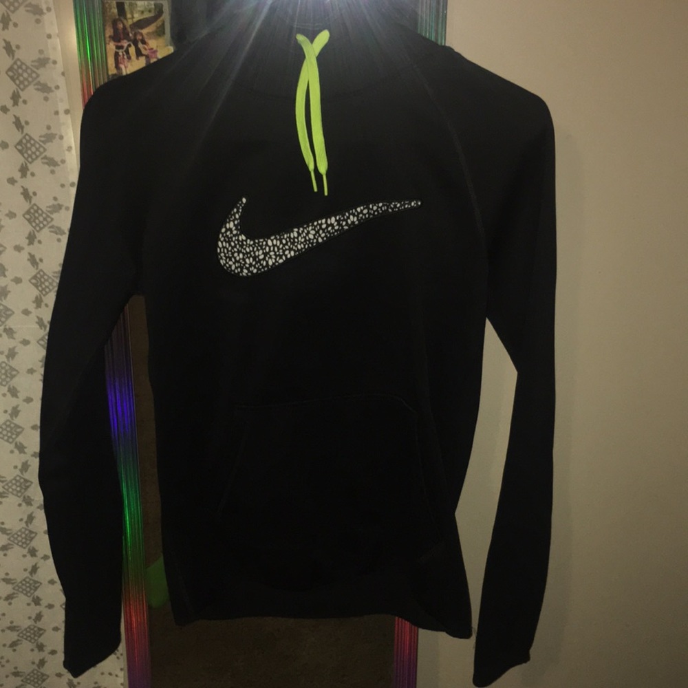 Nice Black Nike hoodie